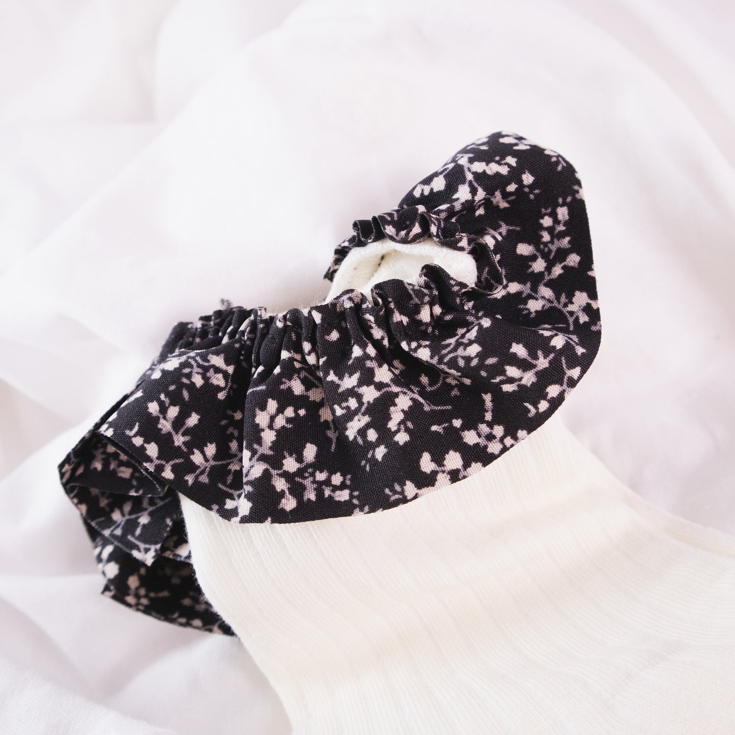 Floral Ruffle Socks