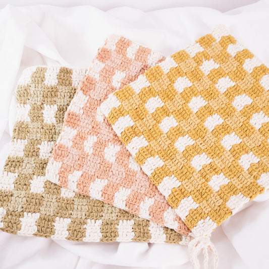 Gingham Woven Pot Holder