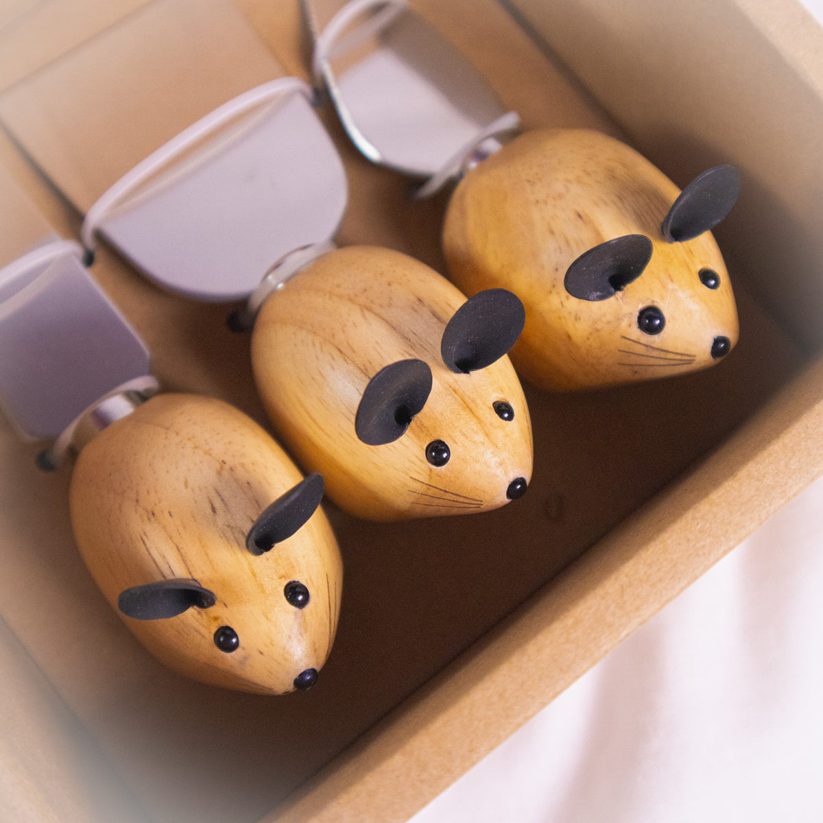 Mouse Cheese Knives