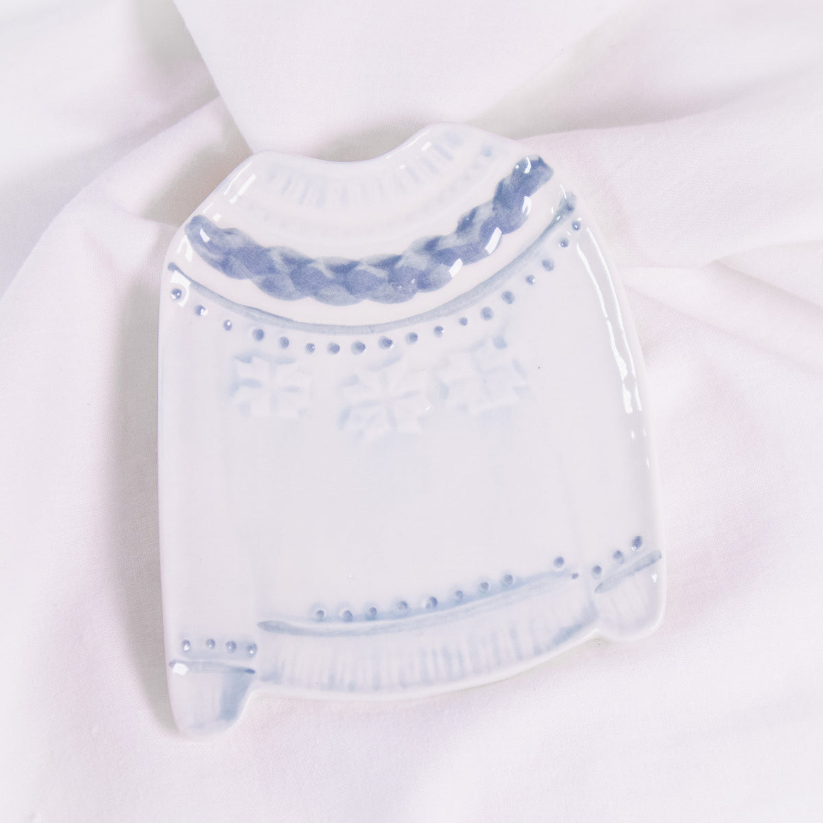 Sweater Dish