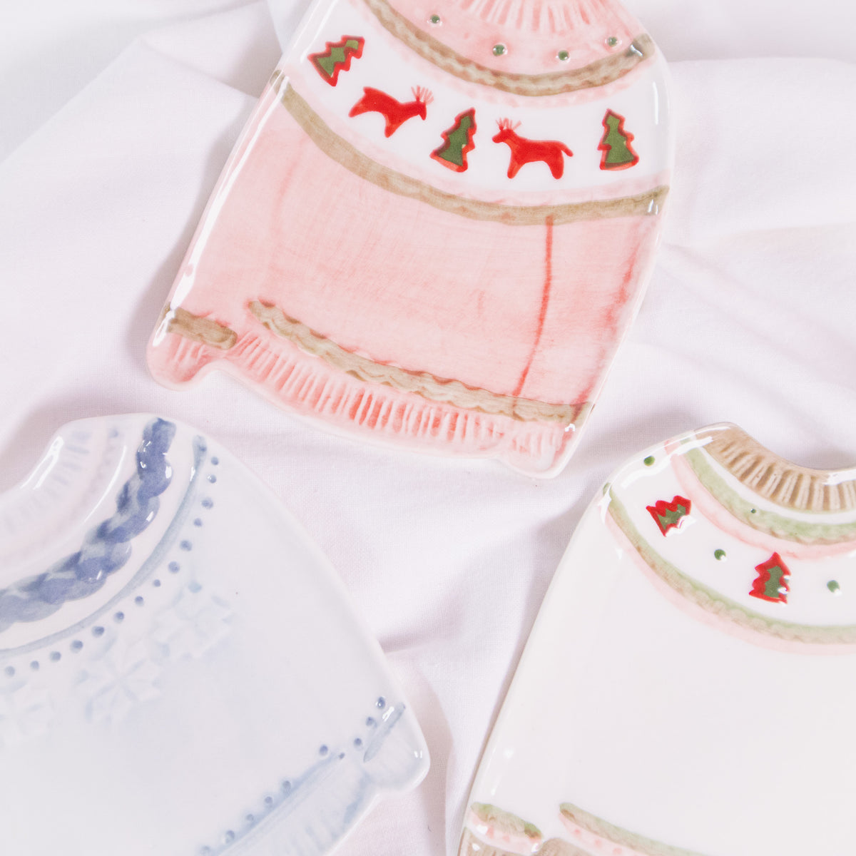 Sweater Dish