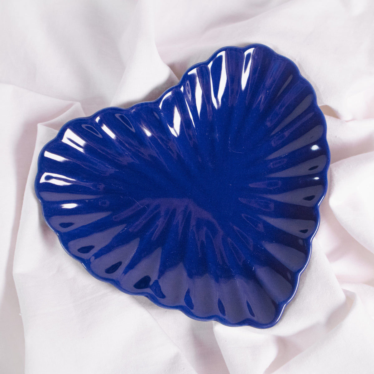 Fluted Heart Plate