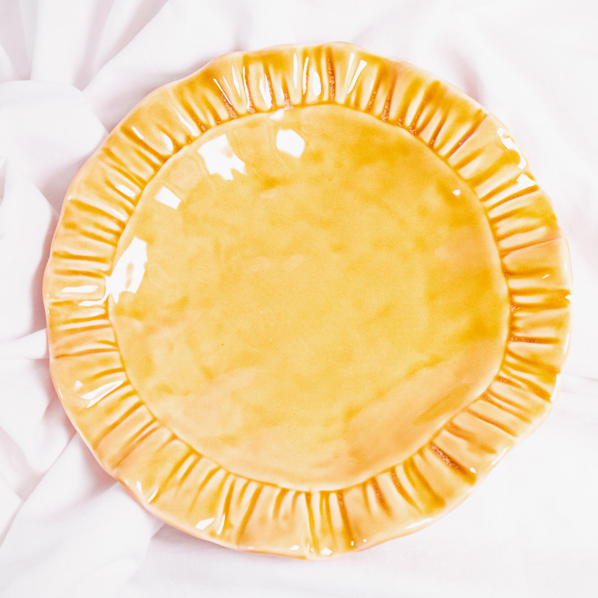 Ruffle Plate