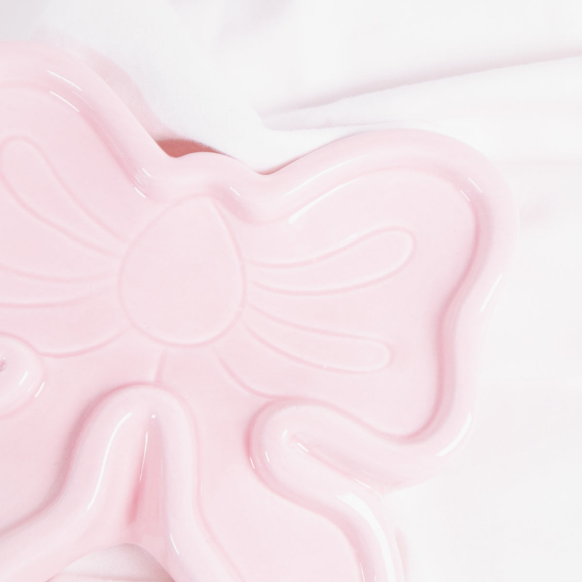 Bow Soap Dish