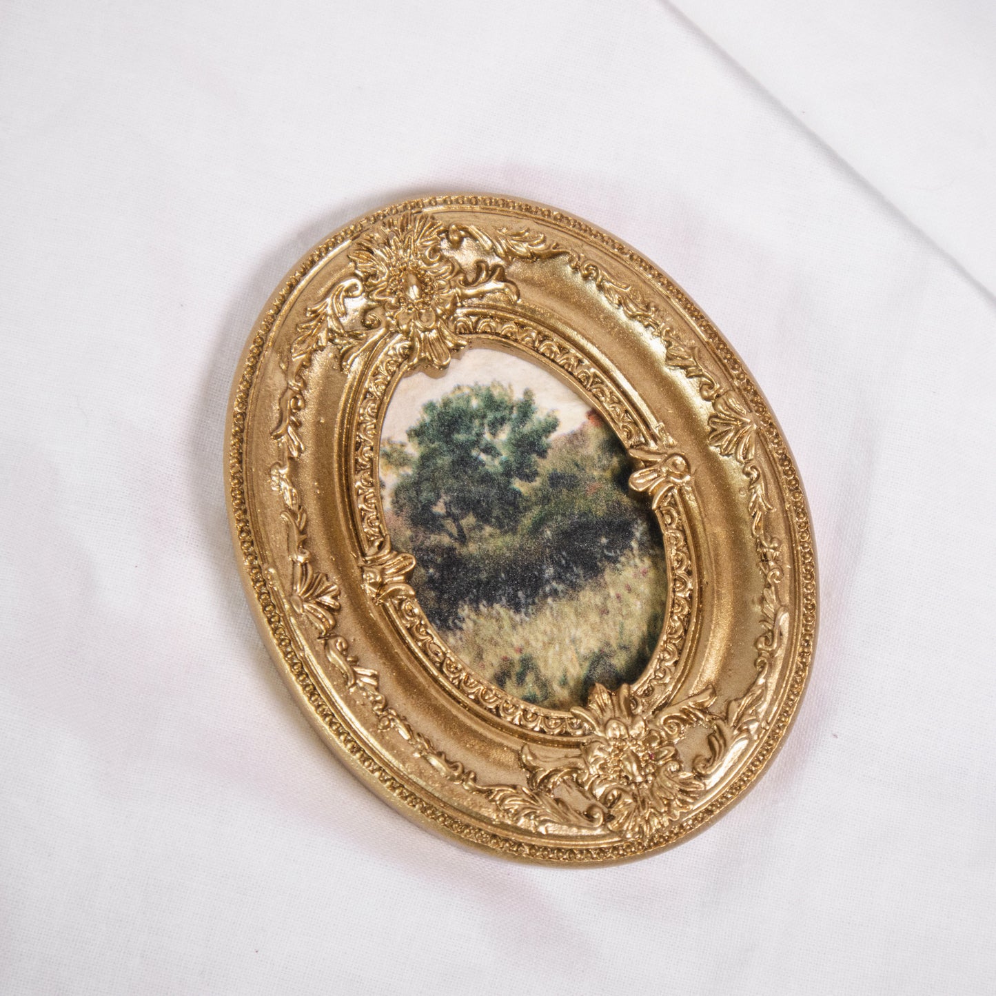 Ornate Art Magnet