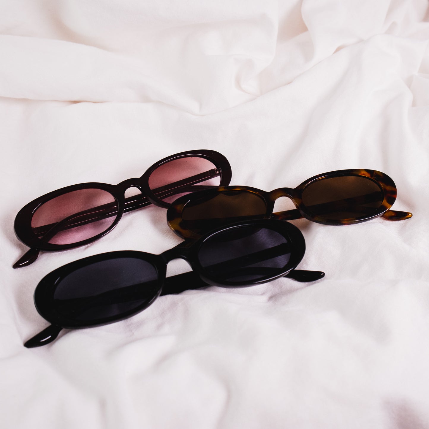 Classic Oval Sunglasses