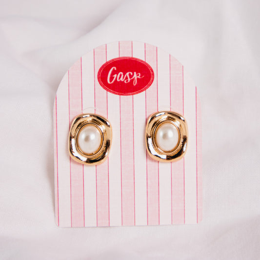 Sculpted Gold Pearl Earrings