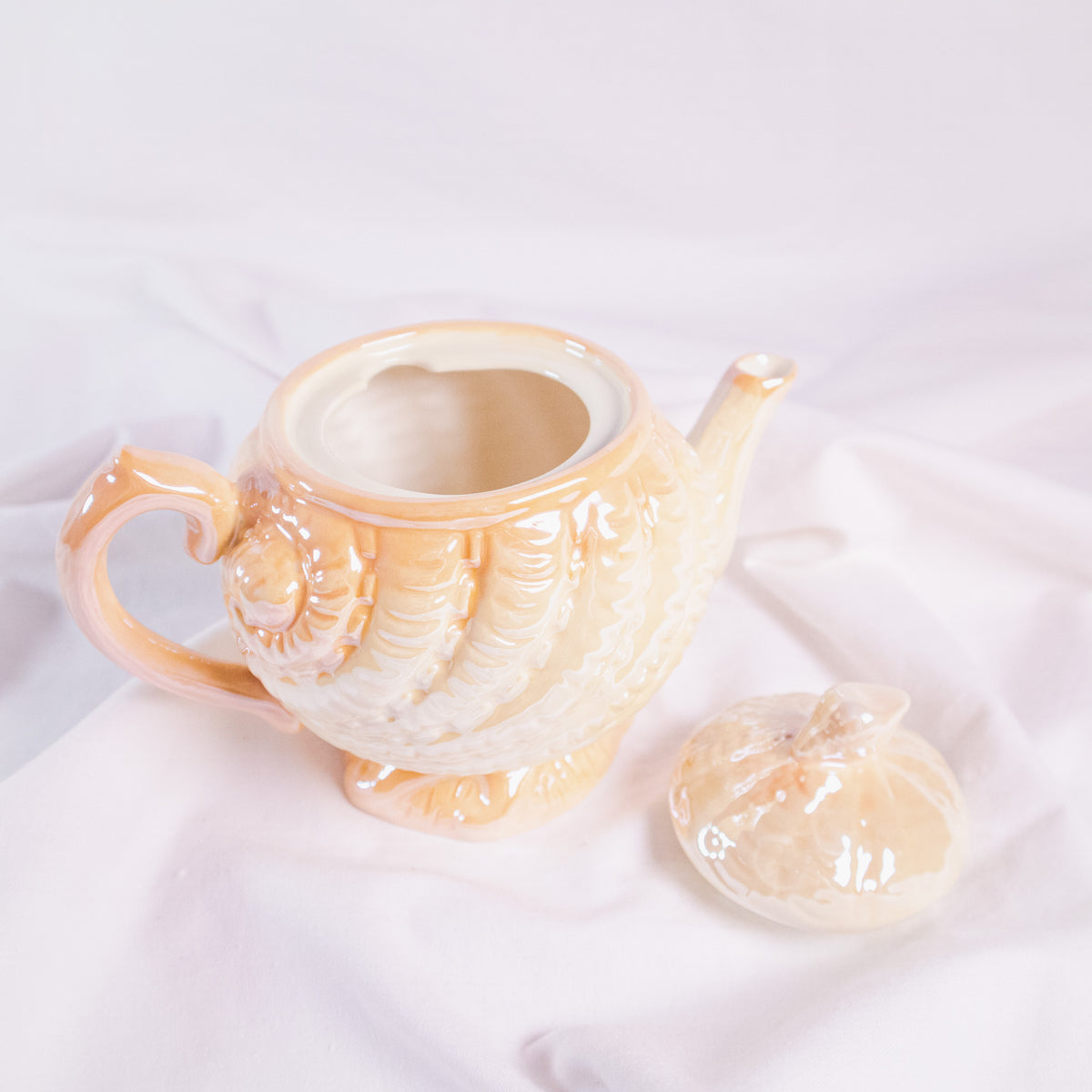 Shell-Inspired Teapot