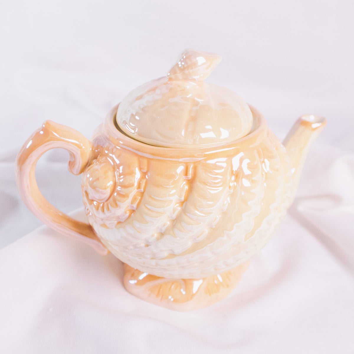 Shell-Inspired Teapot