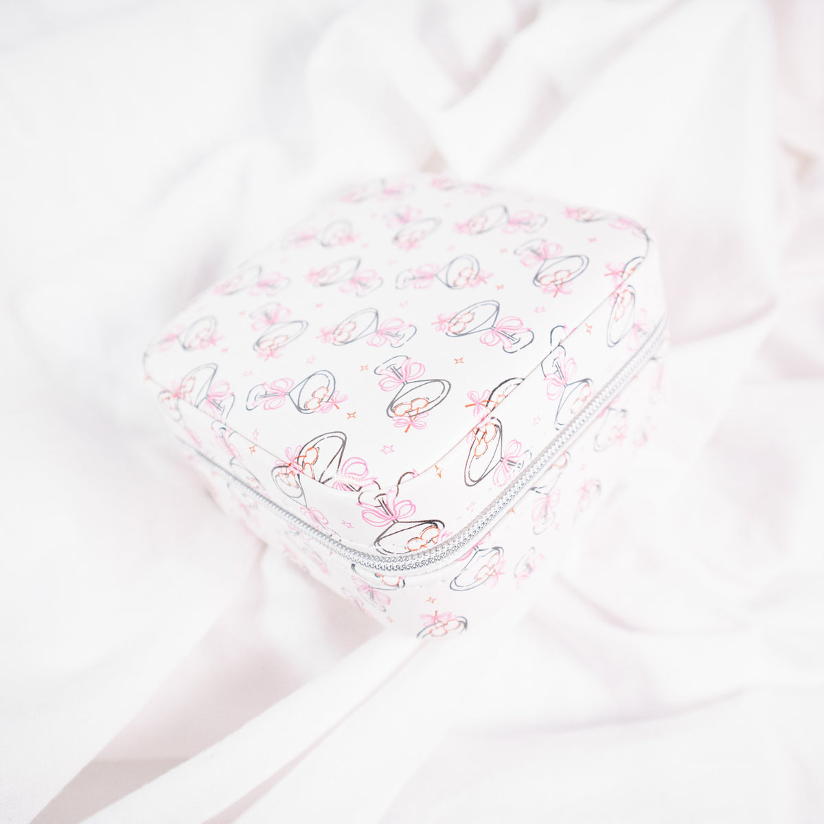 Bowtini Travel Jewelry Organizer